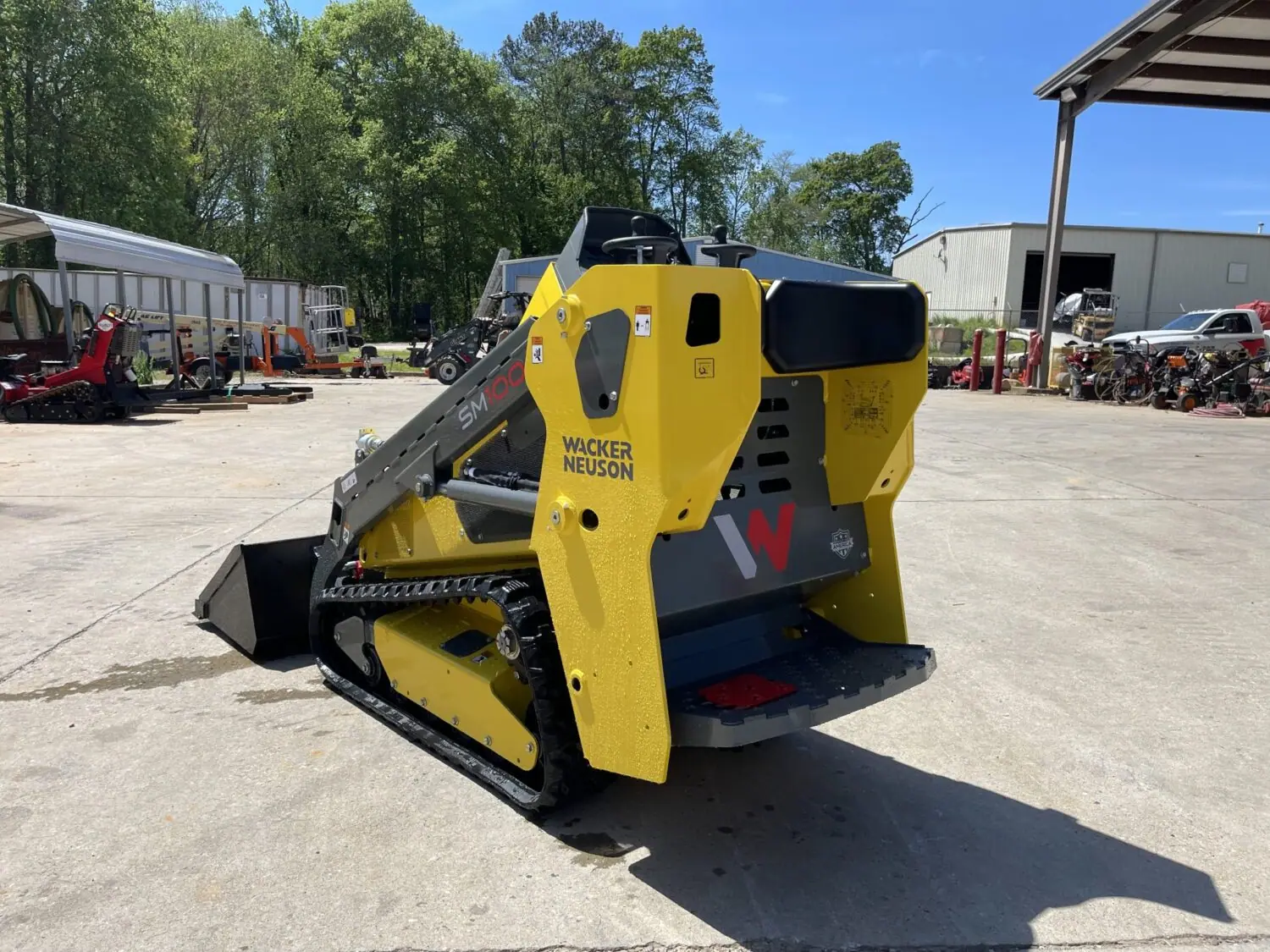 Wacker Neuson SM100 Mini Skid Steer, photo 6