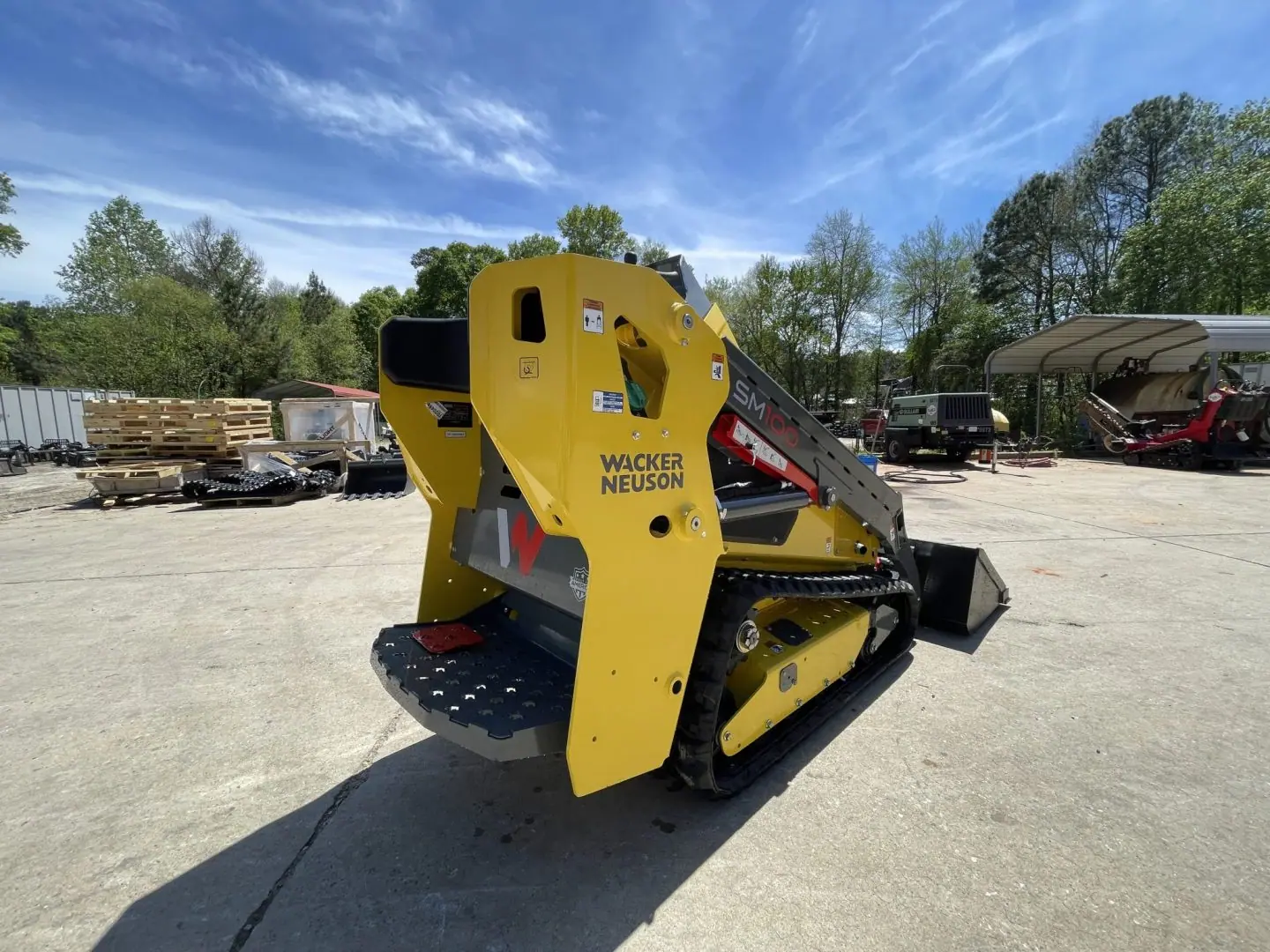 Wacker Neuson SM100 Mini Skid Steer, photo 7