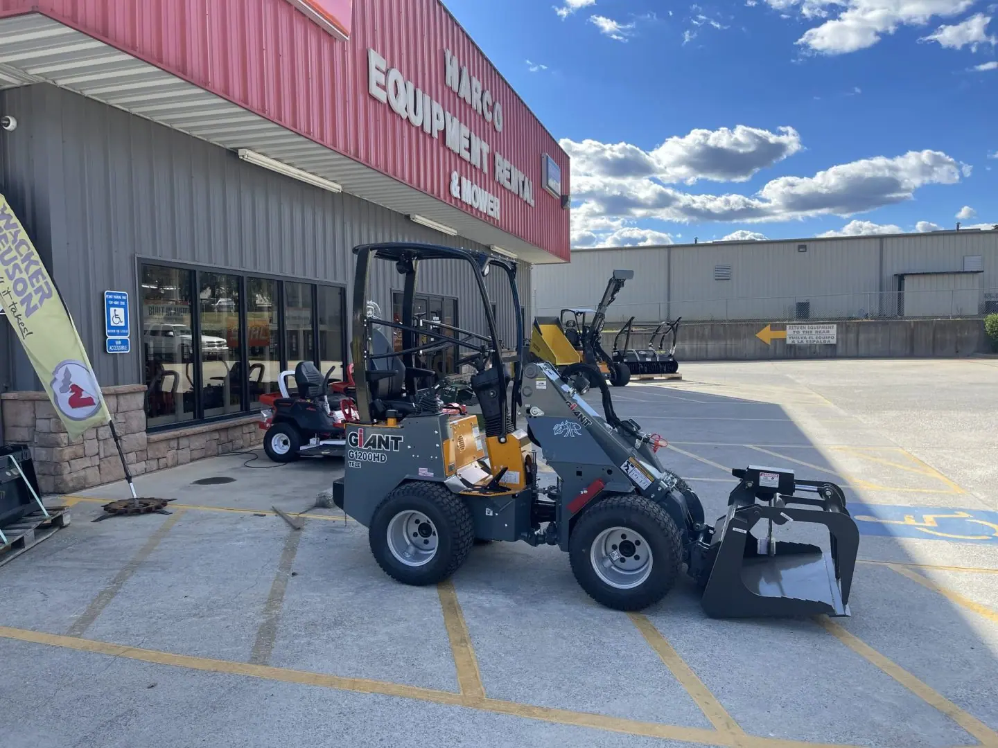 Giant G1200TELE Telescoping Wheel Loader, photo 4