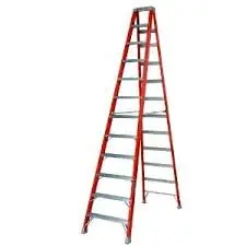 Ladder, Step 12′ Fiberglass