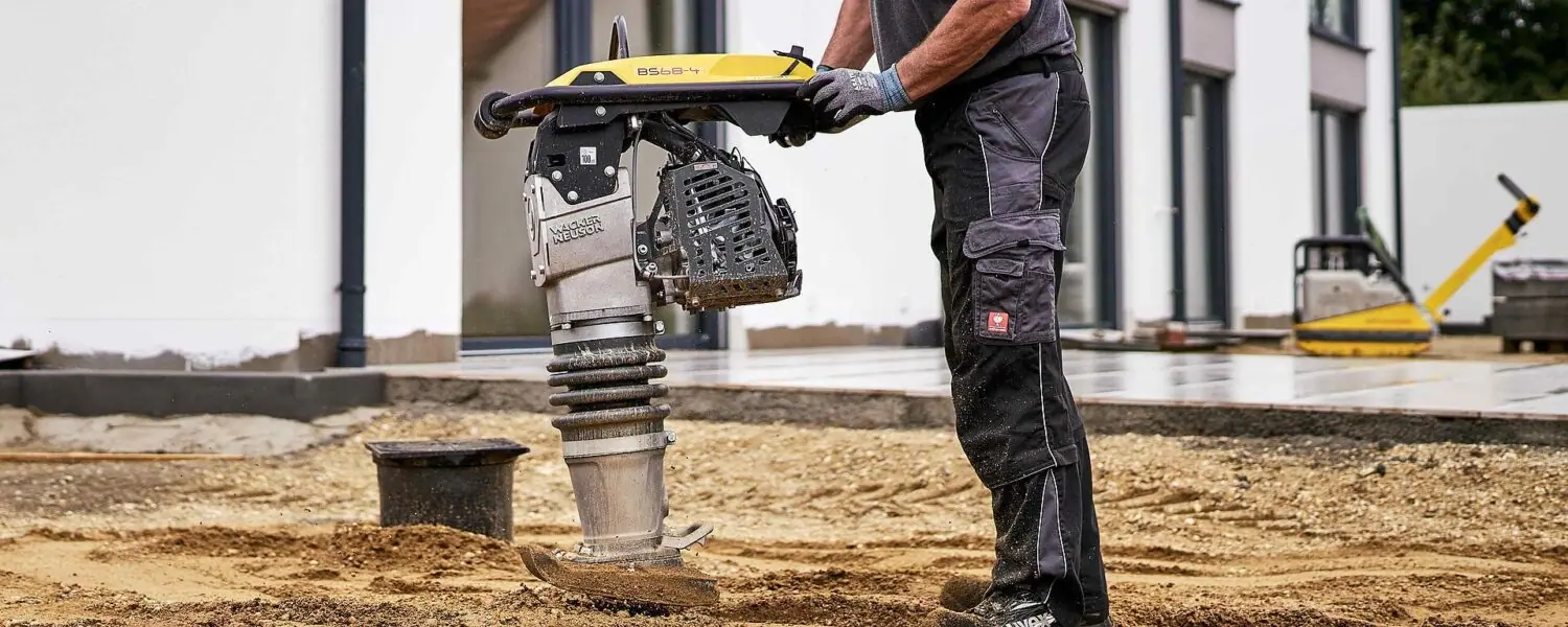 Jumping Jack Tamp, Wacker BS62