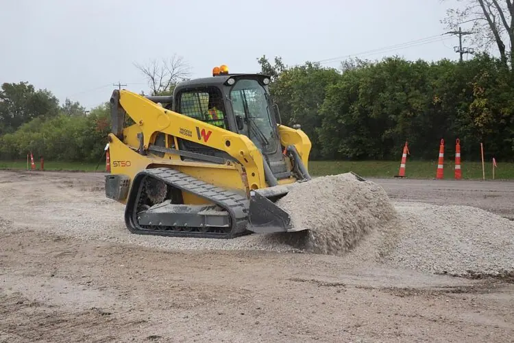 Skid Steer Loader, Large Frame Wacker ST50 Enclosed Cab